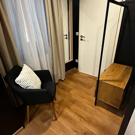 Maier Studio Nuernberg - P01 - Nahe U-Bahn Maximilianstrasse - 24H Self Check-In 아파트 *